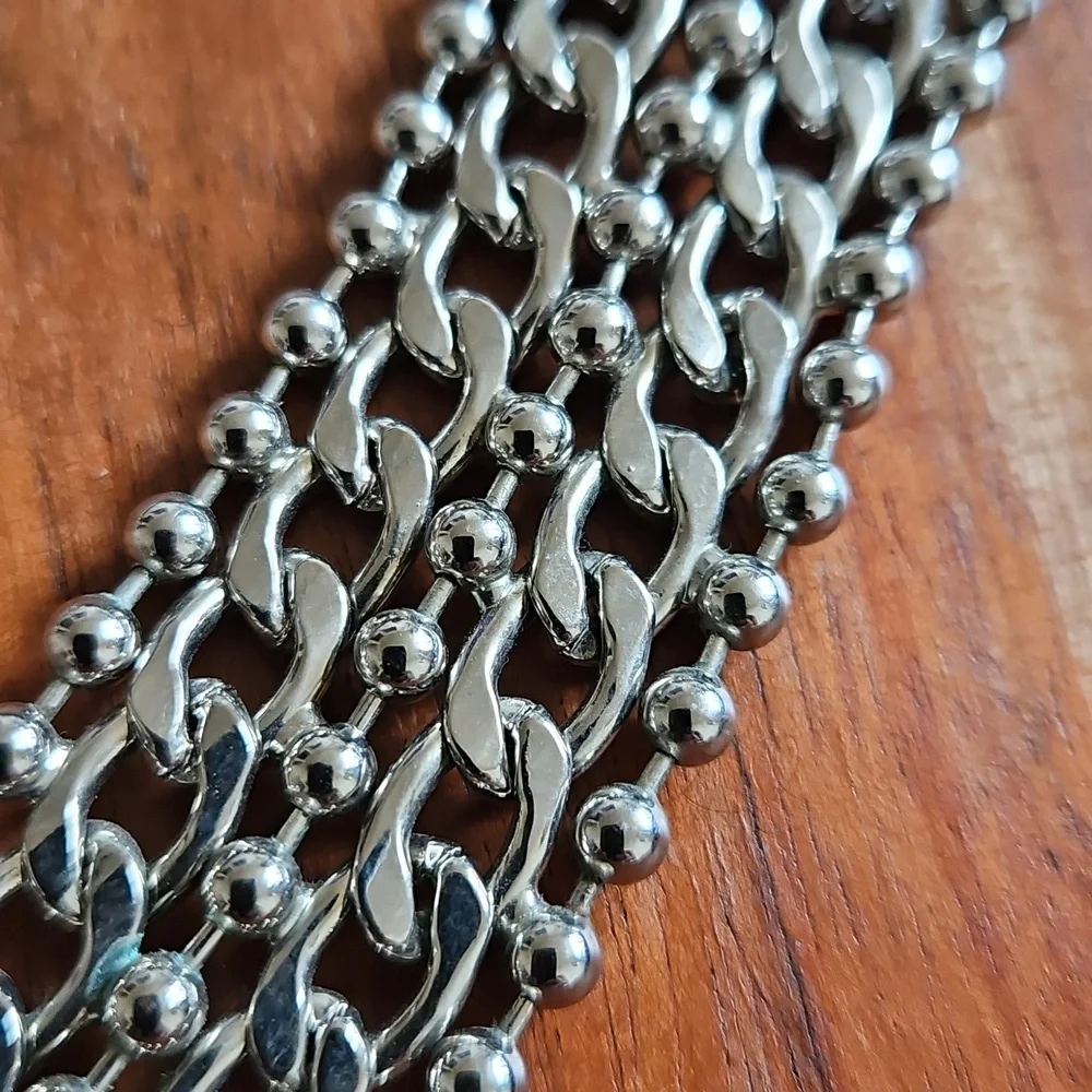 Y2K J-Lo Silver Multi-Strand Chain Bracelet - Picture 3 of 4